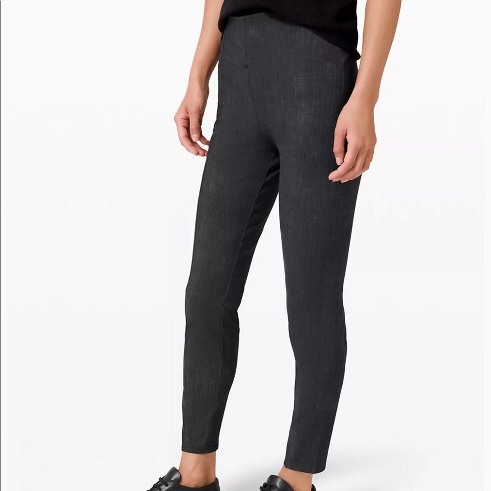 Lululemon Here to There Pant NWT 4